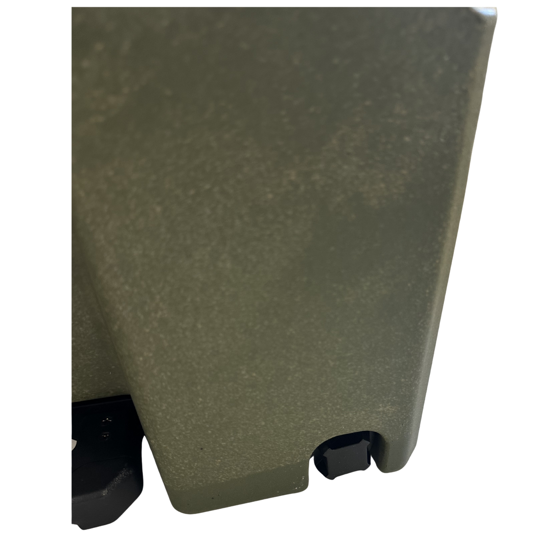 Drain plug detail on gasket-sealed Cubix 76L cargo case
