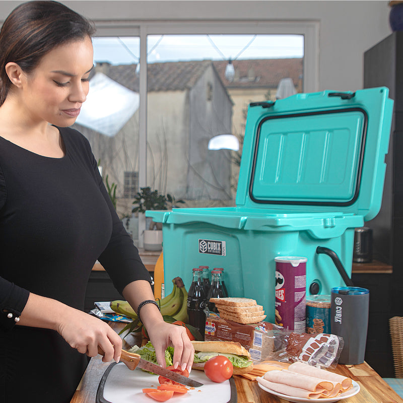 Load image into Gallery viewer, 25 Quart Viva Cooler - Rotomolded - Turquiose
