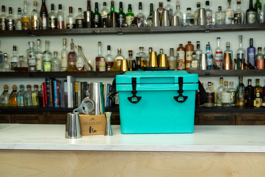 LIMITED EDITION 14 Quart Viva Hard Cooler + 4-Piece Bar Set