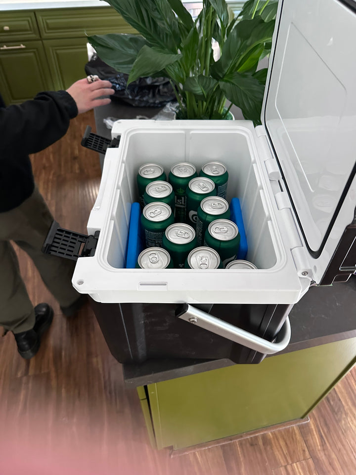 Cubix Outdoors Reusable Ice Packs — Built to Keep Up with You